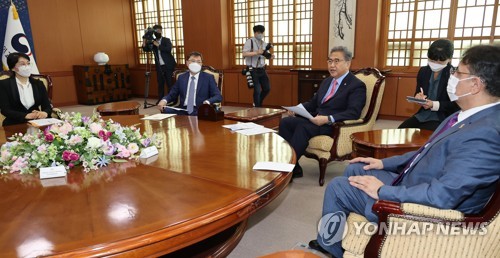وزير الخارجية: كوريا الجنوبية تسعى لتعزيز التعاون مع دول آسيا الوسطى