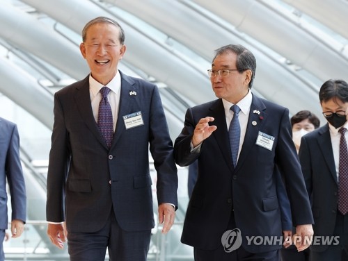 ３年ぶりの「韓日財界会議」
