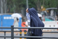 [날씨] 전국 무더위 속 소나기…서울 낮 최고 33도