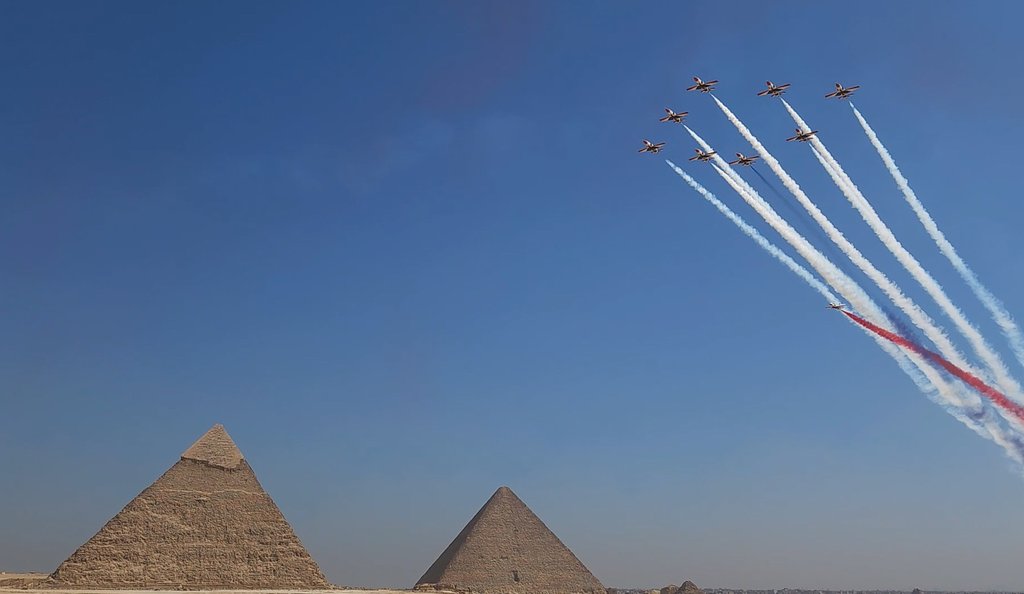 이집트 공군 특수비행팀의 비행