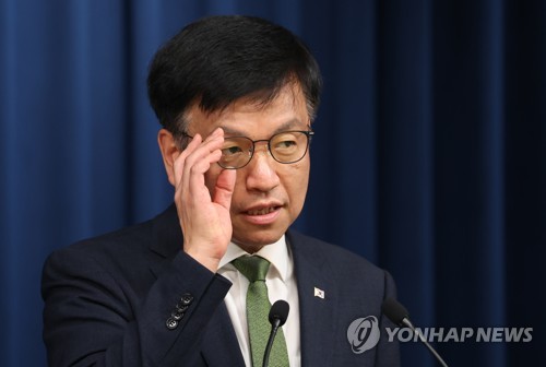 韓米首脳会談で通貨スワップ議論か　韓国大統領室「外為市場は共通の関心事」