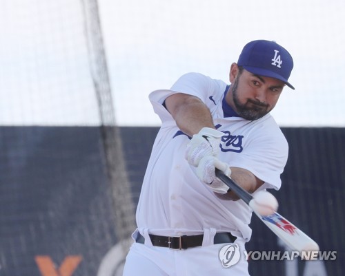 Adrian Gonzalez Representing Los Angeles Dodgers In Home Run Derby X