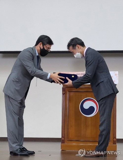 شركة كوريا للطاقة المائية والنووية تنال الجائزة الكبرى لسياسات الحوكمة البيئية والاجتماعية