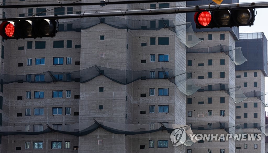 '시한폭탄' 2금융권 부동산PF 사상최대…5년 새 카드사 4.3배로