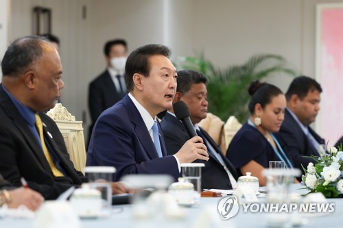 Yoon set to hold summits with leaders of 5 Pacific island nations