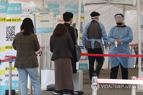 ［速報］韓国の新規コロナ感染者１万８５１０人　前週比４２００人増
