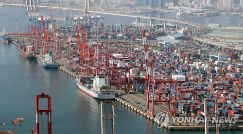 (عاجل) انخفاض صادرات كوريا الجنوبية بنسبة 2.8% في أول 10 أيام من نوفمبر