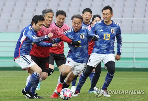 韓日議員サッカー大会　韓国与野党２４人がきょう日本へ