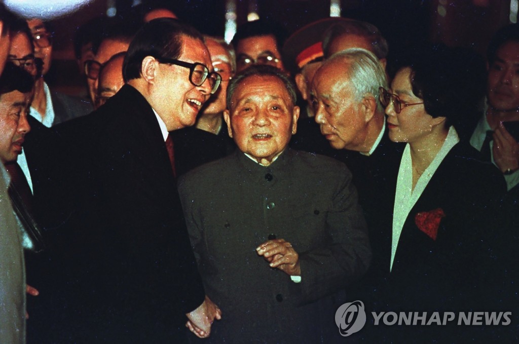 '덩샤오핑 후계자' 장쩌민 전 중 국가주석 사망
