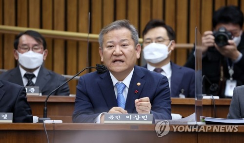 行政安全相が辞任を重ねて否定　雑踏事故巡り＝韓国