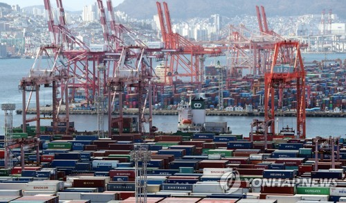 (جديد) انخفاض صادرات كوريا الجنوبية بمقدار 2.7% خلال أول 20 يوما من يناير - 1