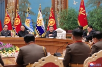 (LEAD) N. Korea calls for 'perfecting' war readiness posture in meeting chaired by leader Kim