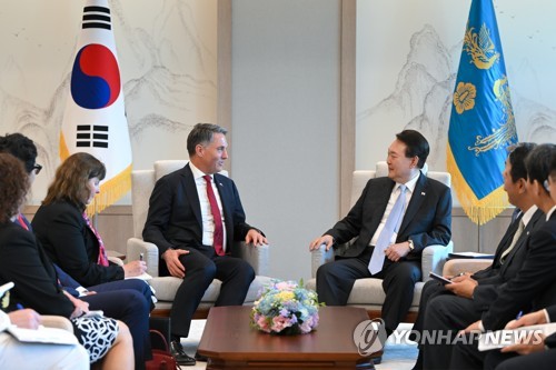 尹大統領が豪副首相と面会　「重要なパートナー」と協力呼びかけ