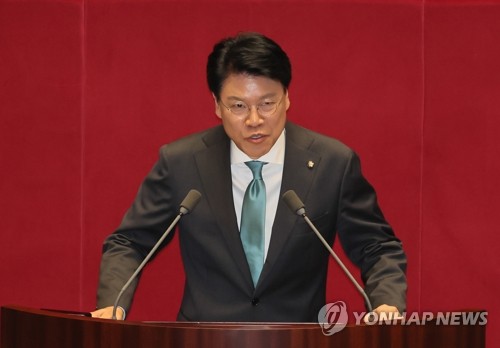 장제원, '변호사 교체' 野 비난에 "입법 폭주부터 사과하라"