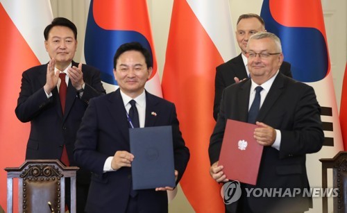 폴란드에 인프라 전담 인력 파견…"우크라 재건 3각 체계 완성"(종합)