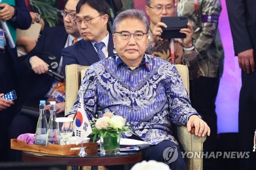 박진 "북핵, 평화위한 ARF 노력 저해"…北대표 앞에서 직격 비판