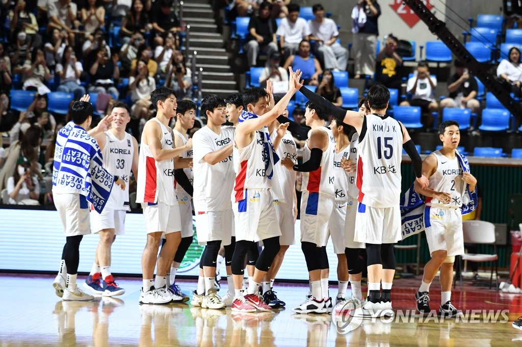 한국 남자농구, 평가전서 일본에 76-69 승리