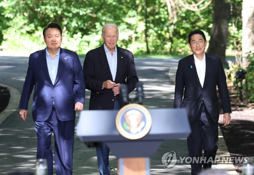 [속보] 바이든 "한미일, 북한 미사일 발사 포함 정보 공유 강화"