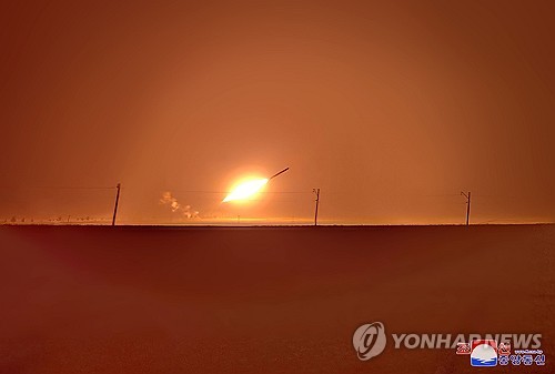 KCNA: Corea del Norte lleva a cabo un 'ataque nuclear táctico simulado'