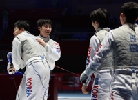 (آسياد) كوريا الجنوبية تفوز بالميدالية الذهبية في منافسات المبارزة لفرق الرجال