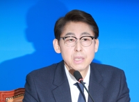 민주 '尹 거부권' 방송3법 재발의…'편성규약 위반시 처벌' 추가