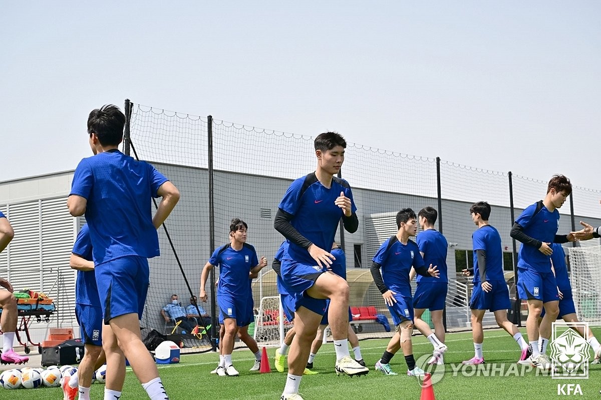 훈련하는 U-23 축구대표팀