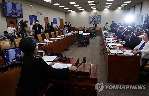 '방송3법' 법사위 상정, 과방·국토위 전체회의…여야 격돌 예고