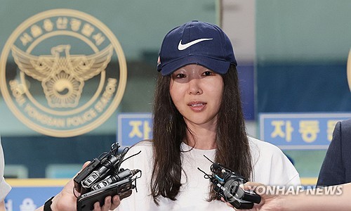 민희진 어도어 사내이사 재선임 가처분 신청…"주주간계약 위반"