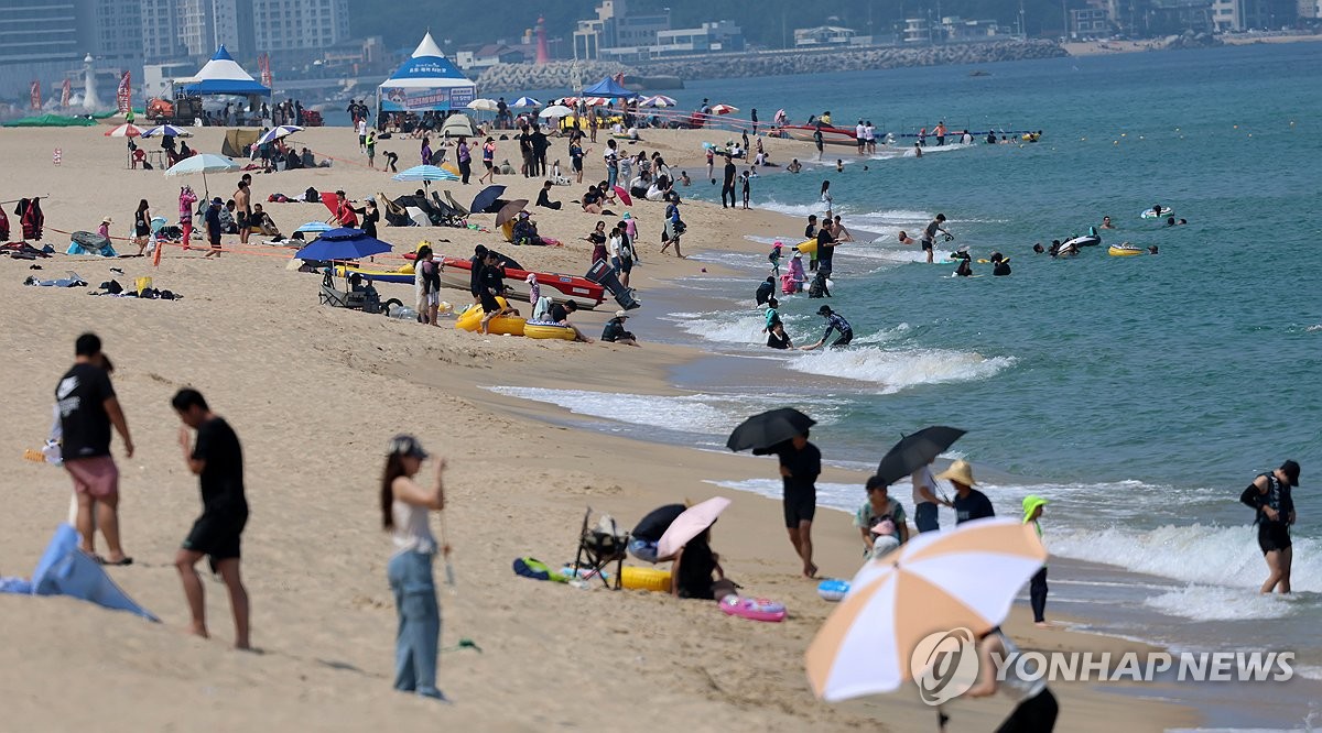 여름은 아직 끝나지 않고