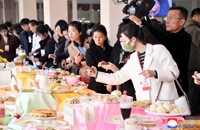 Flour-based food exhibition in N. Korea