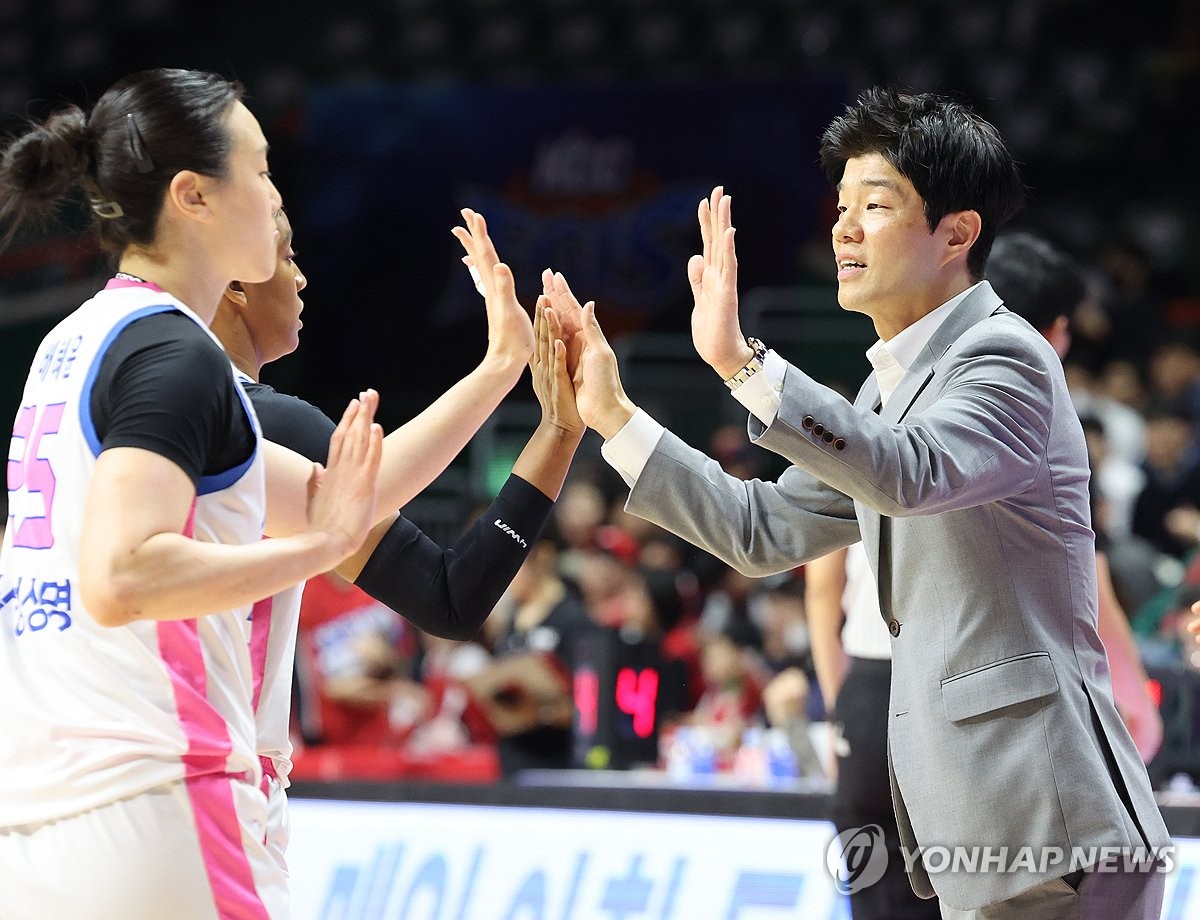 배혜윤과 하상윤 감독