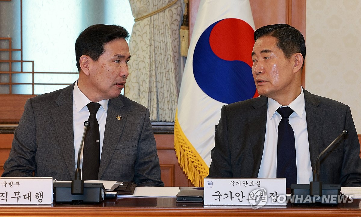매달 바뀌는 軍통수권자…국방대행 