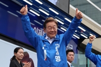 이재명, 오늘 경기에서 대학생과 간담회…청년 공약도 발표