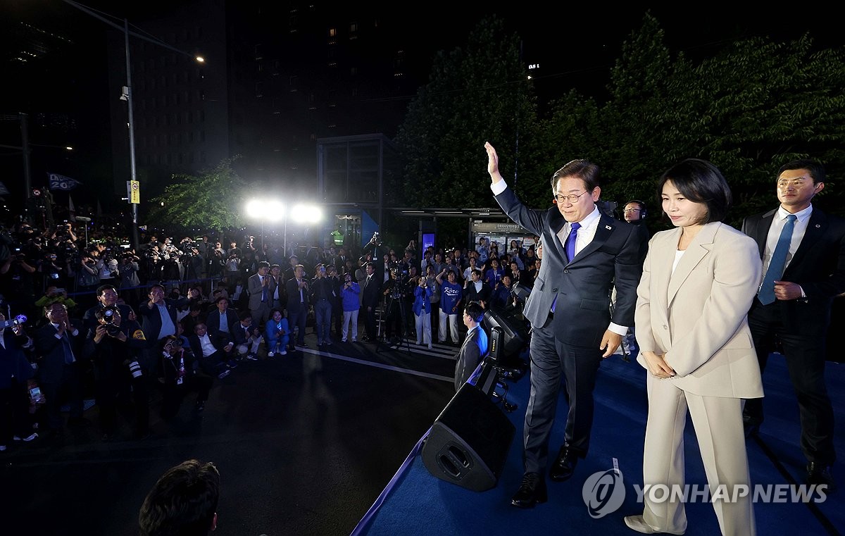 [이재명 당선] "충주사위 왔습니다" 애정 공세에 마음 연 충주