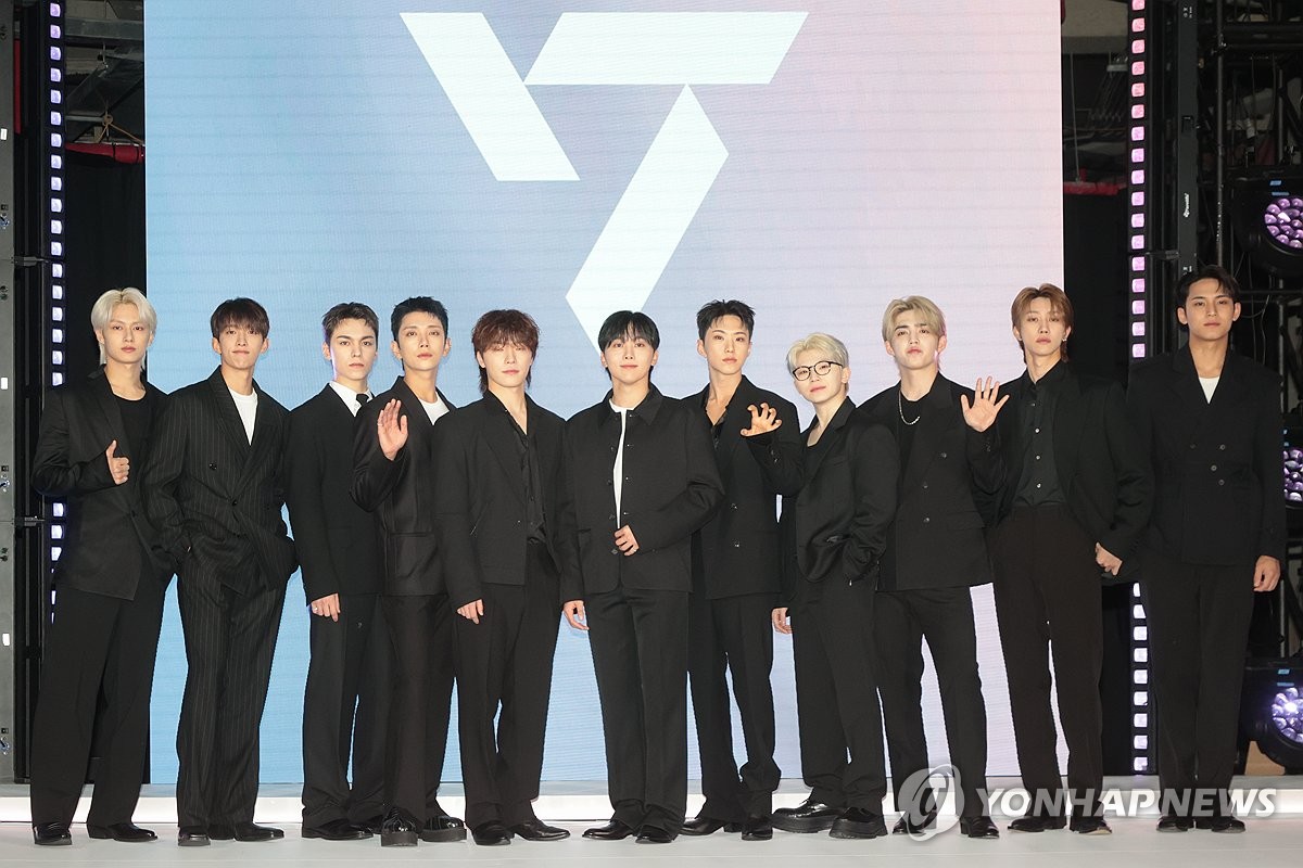 세븐틴 5집, 미국 빌보드 앨범 차트 2위로 데뷔