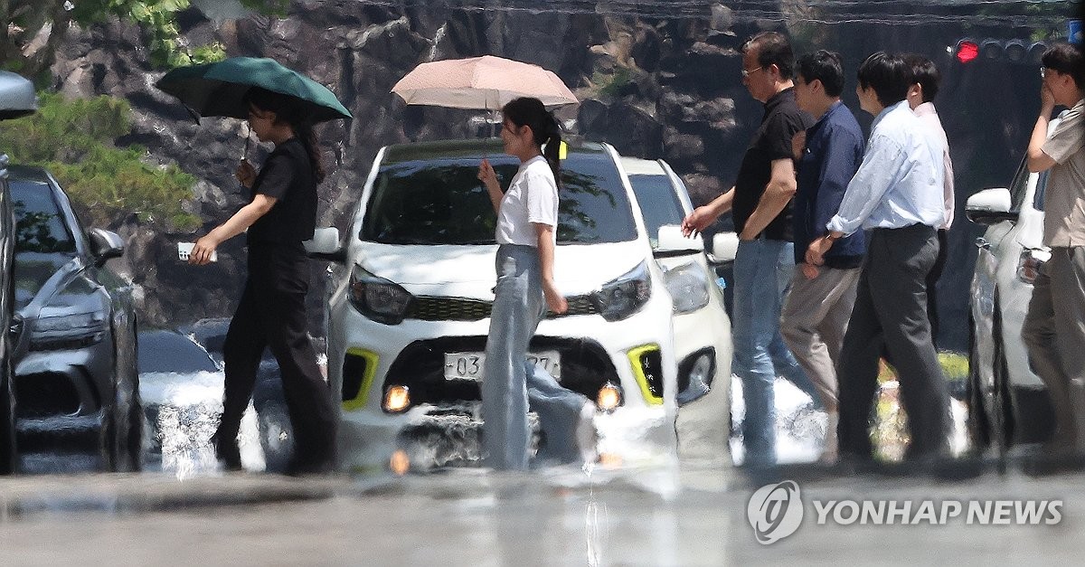 낮 최고 35도 