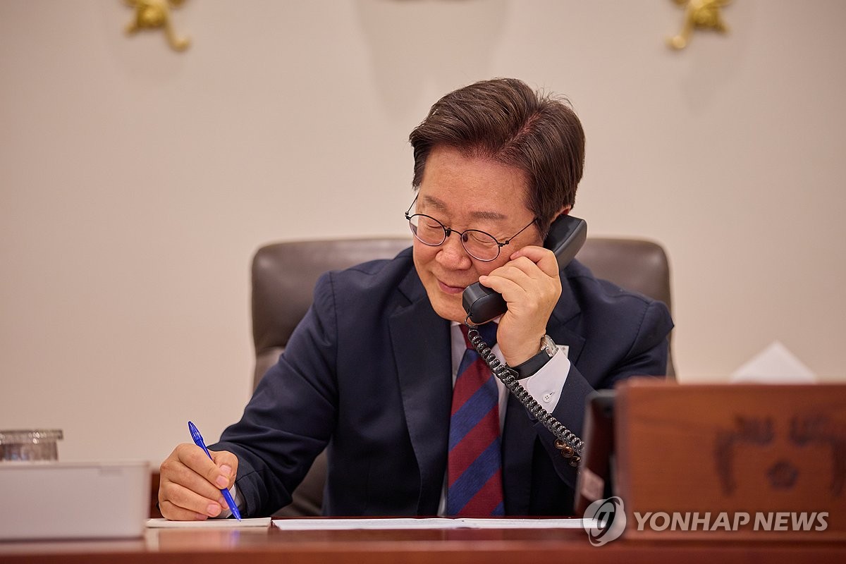 李대통령, 튀르키예 대통령과 통화…"전략적 동반자 관계…