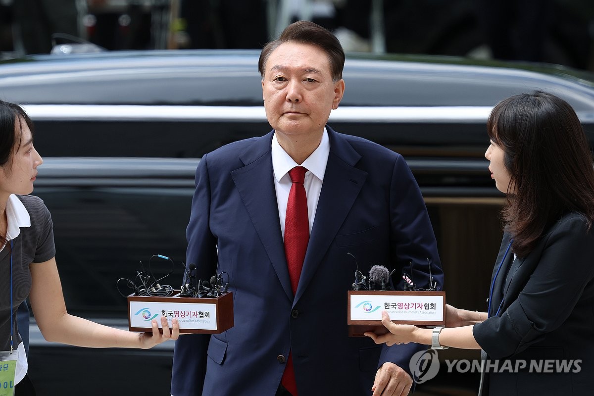 해병특검 "尹에 임성근 구명로비 연결 정황"…10여곳 압수수색(종합)
