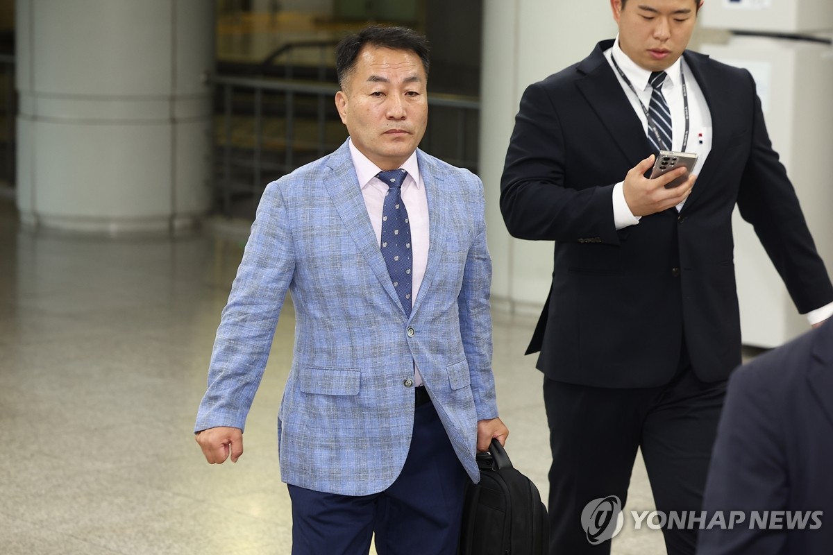 [속보] 법원, 김계환 전 해병대사령관 구속영장 기각
