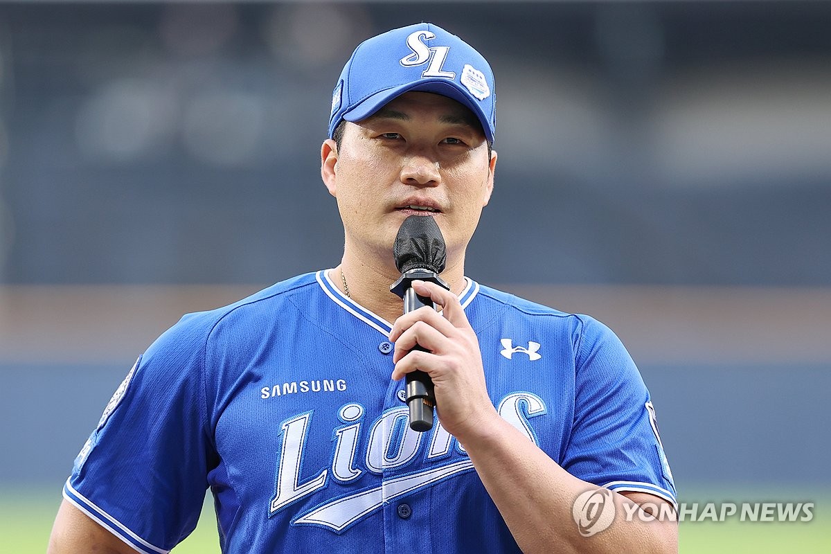 마지막까지 공 놓지 않는 오승환…삼성 감독 루틴대로 훈련 중