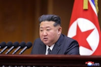 (3rd LD) Kim mentions 'good memory' of Trump, open to talks with U.S. if it drops demand on denuclearization