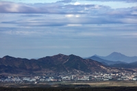 Une vingtaine de soldats nord-coréens franchissent la frontière puis reculent après des coups de semonce