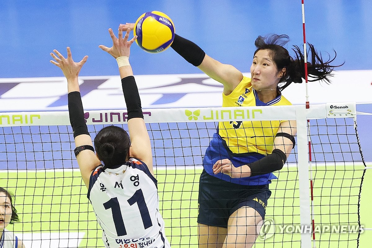 강성형 현대건설 감독 "피로골절 앓았던 정지윤, 최대한 보호"