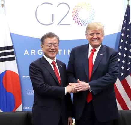 한미정상, 비공개 단독회담…문대통령, G20 정상회의 참석