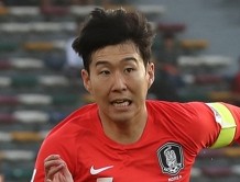 손흥민, 조용히 '조기 귀국'…18일 대표팀 소집 참가