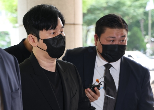 '래퍼 수사무마' 양현석 징역 6개월에 집유 1년 확정…梁 "수용"